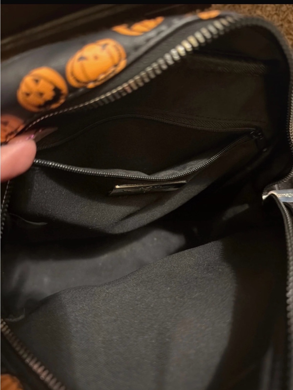 Nightmare Before Christmas Crossbody - Picture 3 of 4